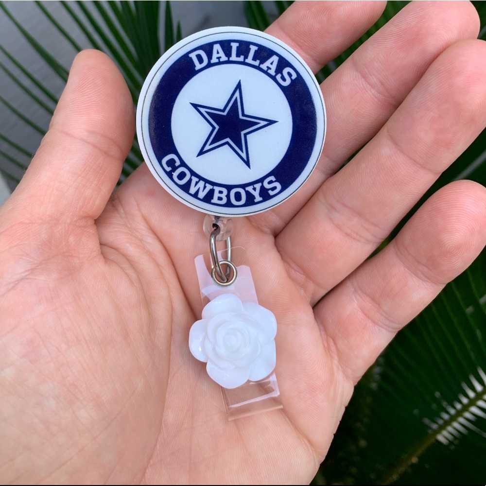 Dallas Cowboys Football NFL Retractable Badge Holder